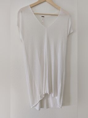 Free People White V-Neck Short Sleeve Tunic